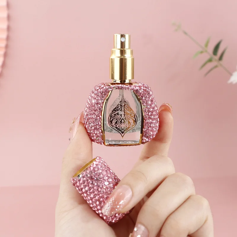 Creative Mini Perfume Bottle 12ml Silver with Diamond Inlay Portable Exquisite Glass Moisturizing Spray Bottle Luxury