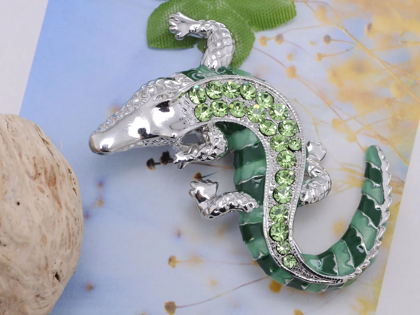 Green Silvery Tone Crawling Alligator Crocodile Reptile Body Brooch Pin