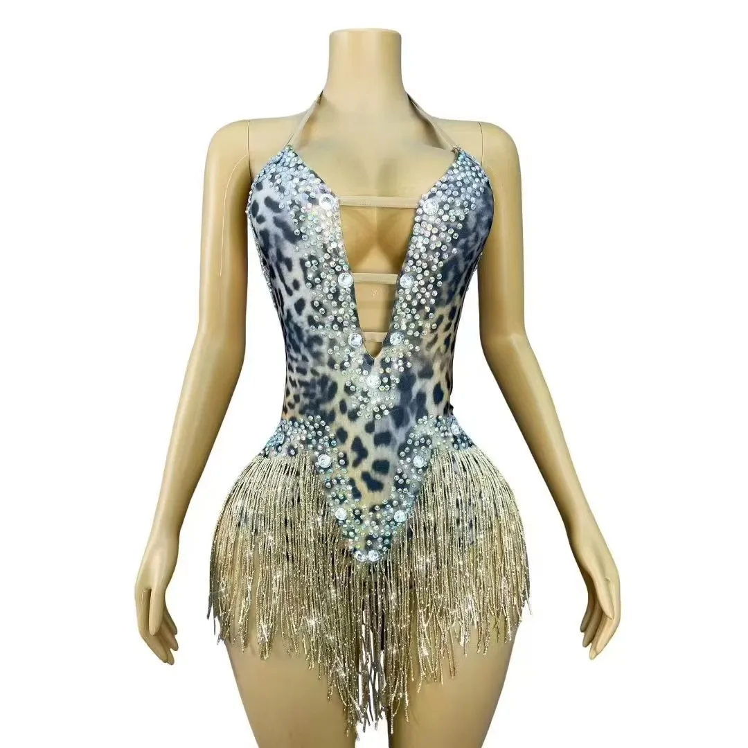 

Женский облегающий сексуальный боди с леопардовым принтом, бахромой, V-образным вырезом, открытой спиной и стразами, для латиноамериканских танцев, танцев на пилоне, выступлений на сцене, костюм