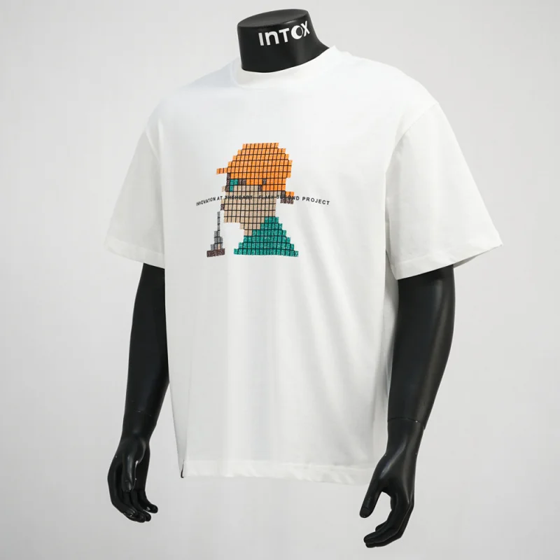 تي شيرت مطبوع إبداعي بأكمام قصيرة للرجال 2025 اتجاه جديد فضفاض برقبة دائرية لملابس الرجال الصيفية