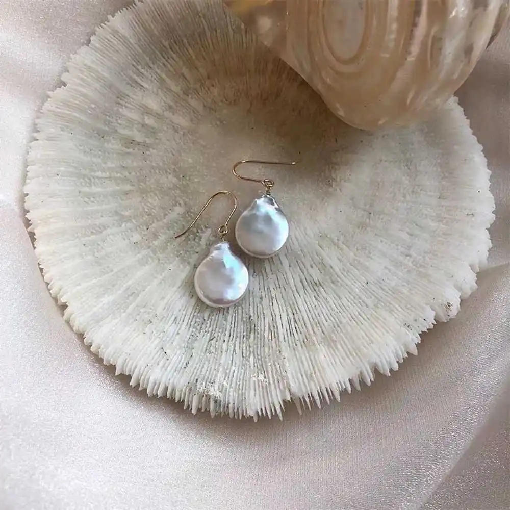 

Lucky White Baroque Pearl Coin Earrings 18k Eardrop Jewelry Party Holiday gifts