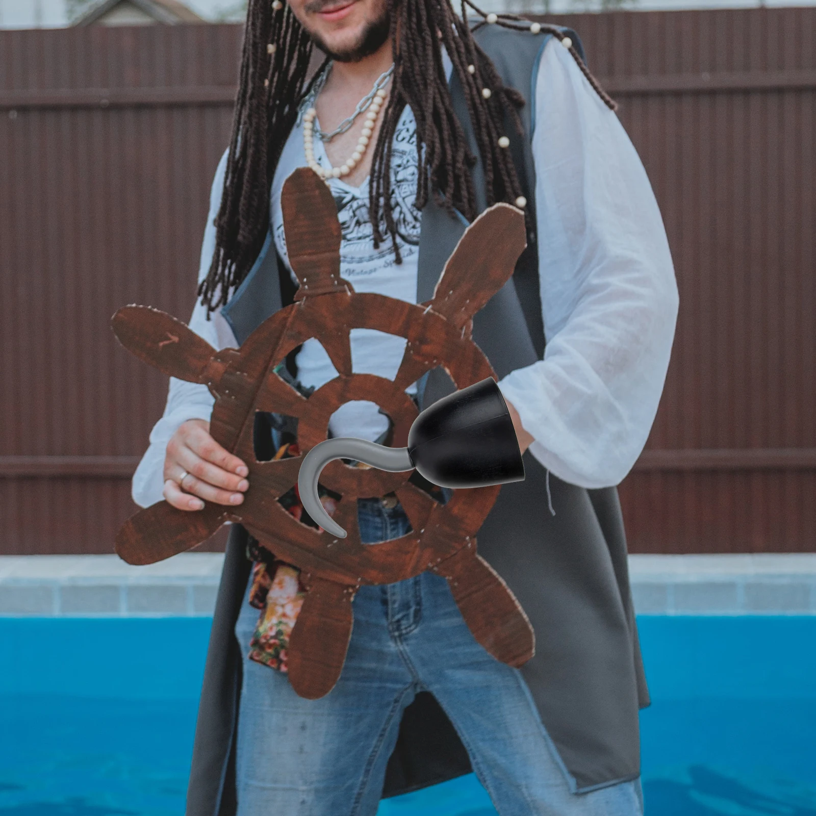 

2 шт. пиратские крючки, пластиковые легкие детские костюмы на Хэллоуин, аксессуары для косплея, домашний декор, практичное хранение для ролевых игр