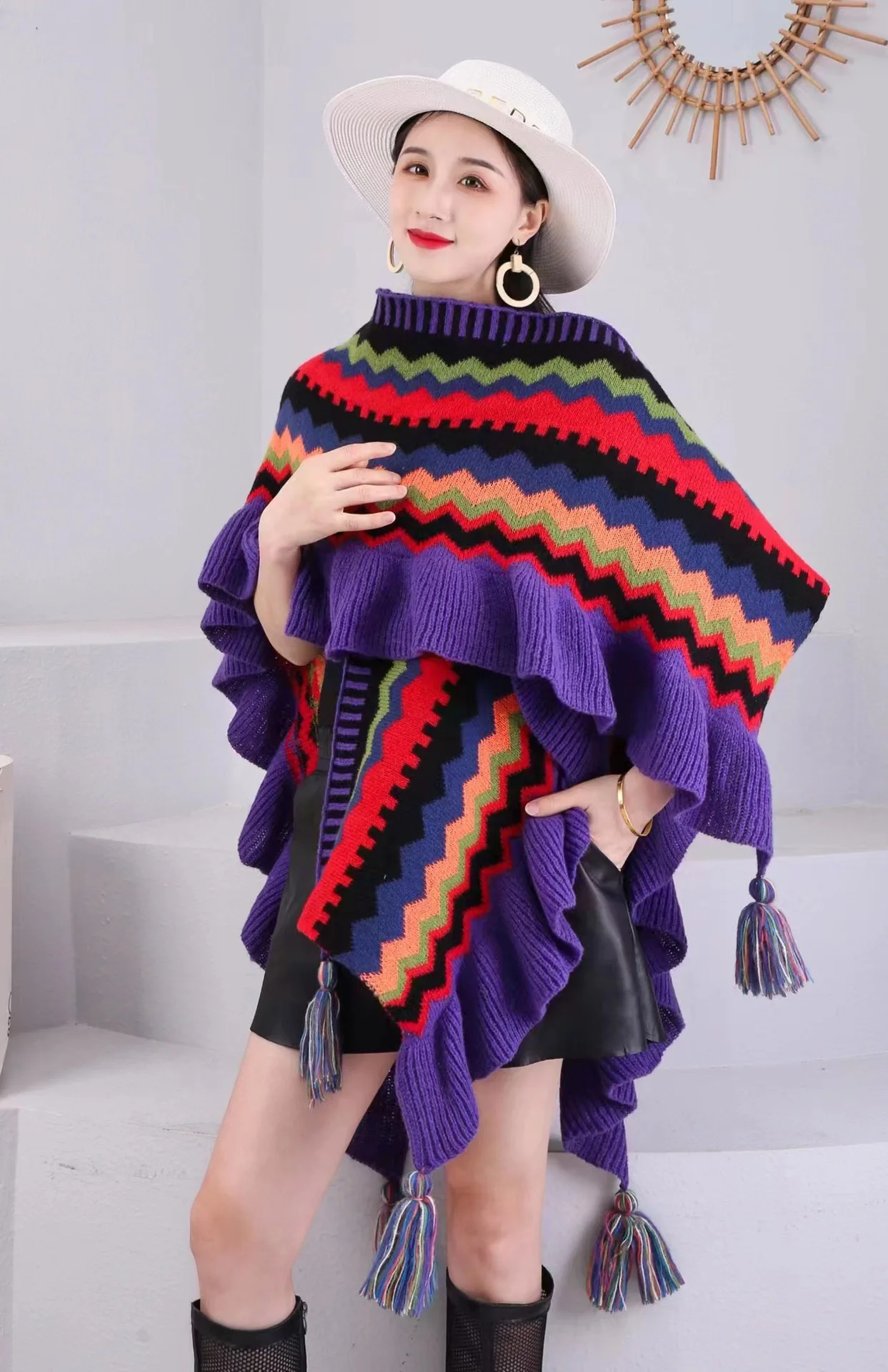 

2023 Winter Poncho Cashmere Cloak Ethnic Style Capes American Blogger Tassel Rainbow Cardigans Warm Loose Women Travel Coat