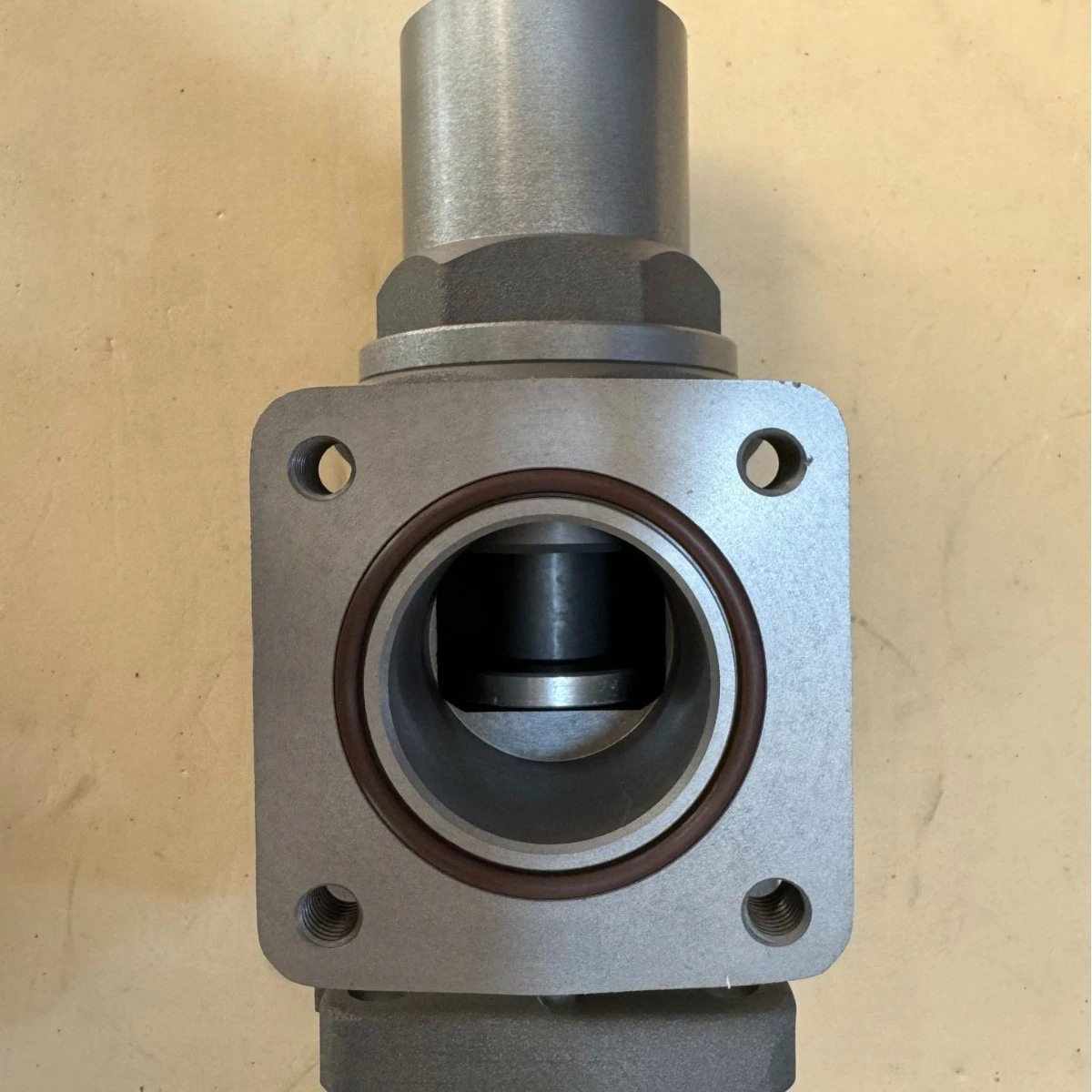 2205173610 Minimum pressure valve is suitable for original parts  air compressors