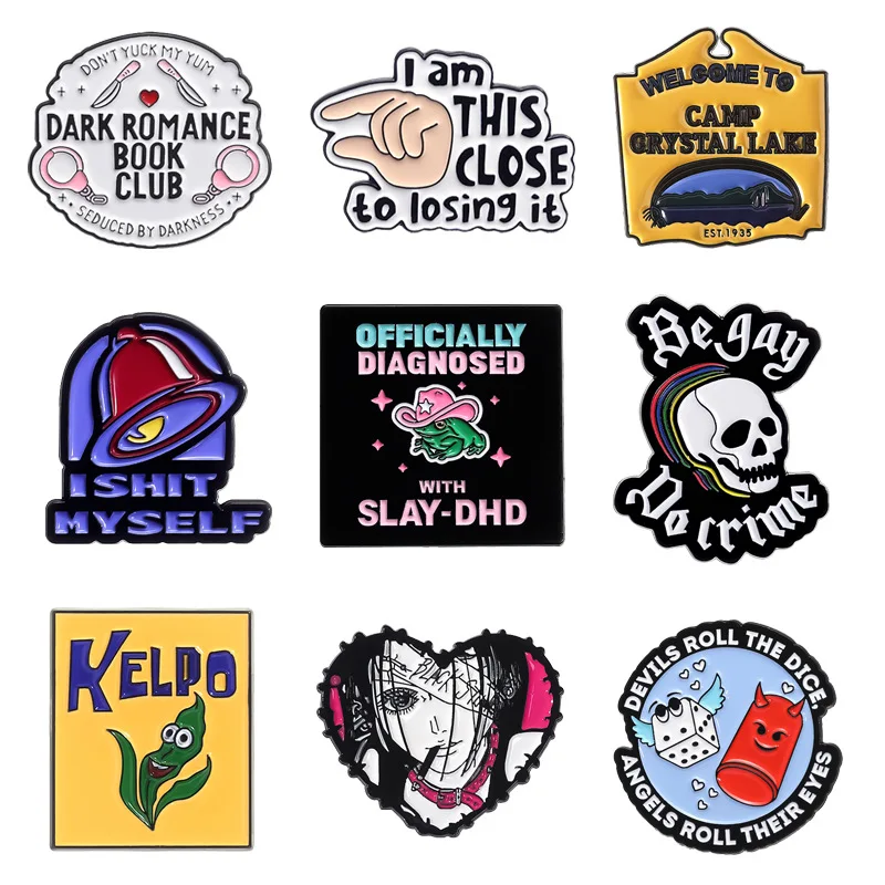 Broche créative thème Halloween, 10 Types, en alliage métallique, Badge, bijoux, crâne, squelette et lettres, accessoire