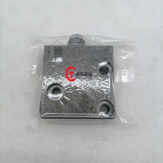 Excavator Pilot Valve 723-40-71103 Pressure Reducing Valve Reducing Relief Valve 723-40-71102 for Excavator PC200-7 PC200-8