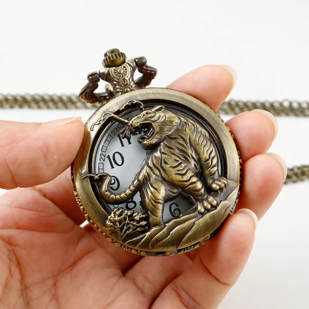 Creative Cheetah Design Carved Quartz Pocket Watch Pendant for Boys and Children Souvenir Gifts reloj de bolsillo