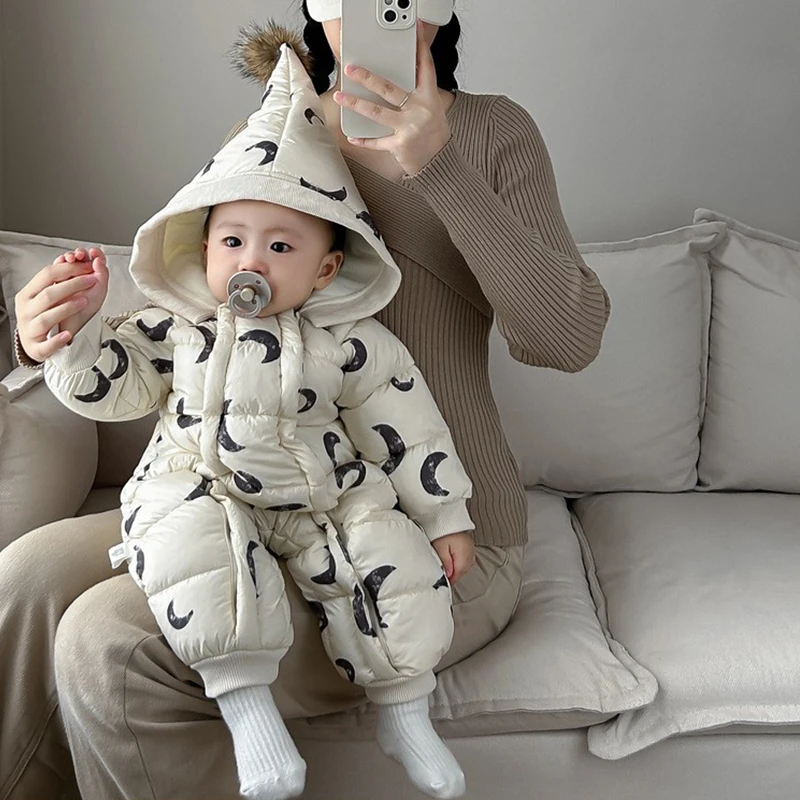 Winter Newborn Infant Baby Boys And Girls Romper Long Sleeved Thickened Hooded Zippered Kids One Piece Fashion Baby Clothing