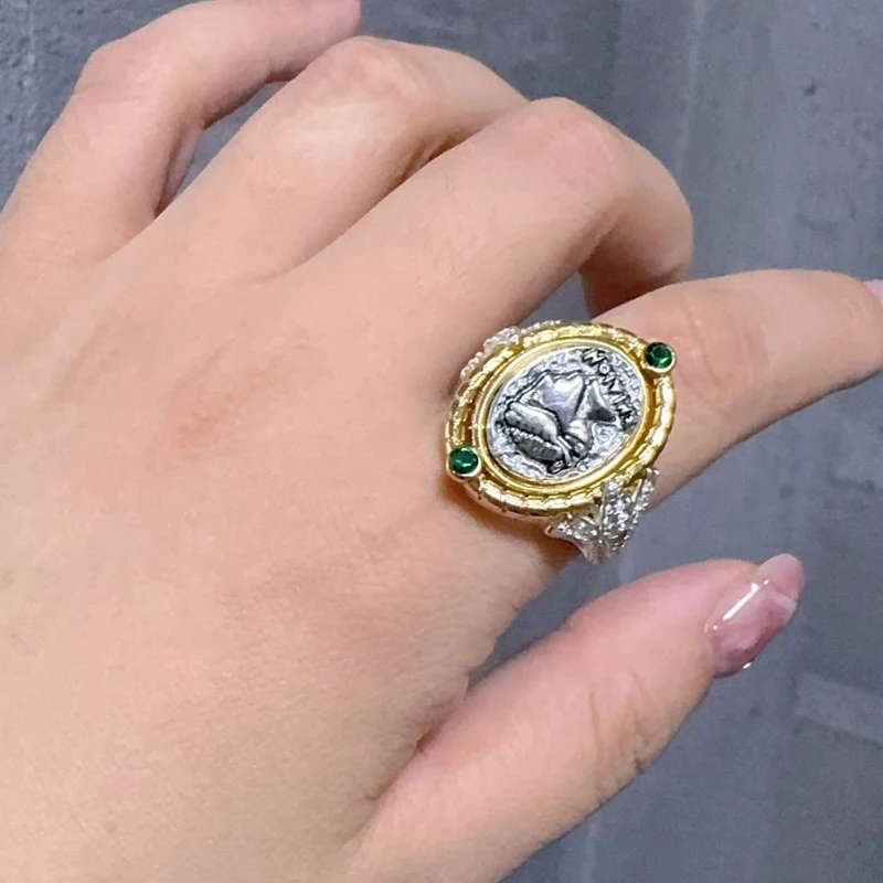 Vintage Gold Color Oval Relief Beauty Head Shape Rings French Craftsmanship Gold Color New in 2024 Retro Woman Antique Jewelry