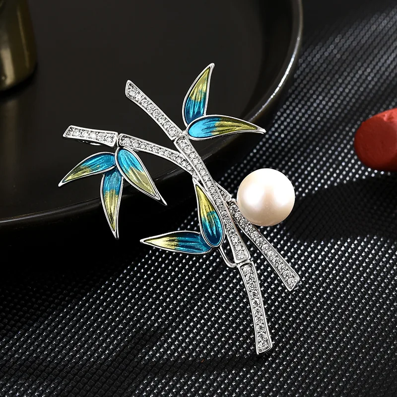 Lucky Bracelet Hand String New Pearl Bamboo Brooch High-End Women's Exquisite Luxury Elegant Corsage Anti-Light Pin With Suit