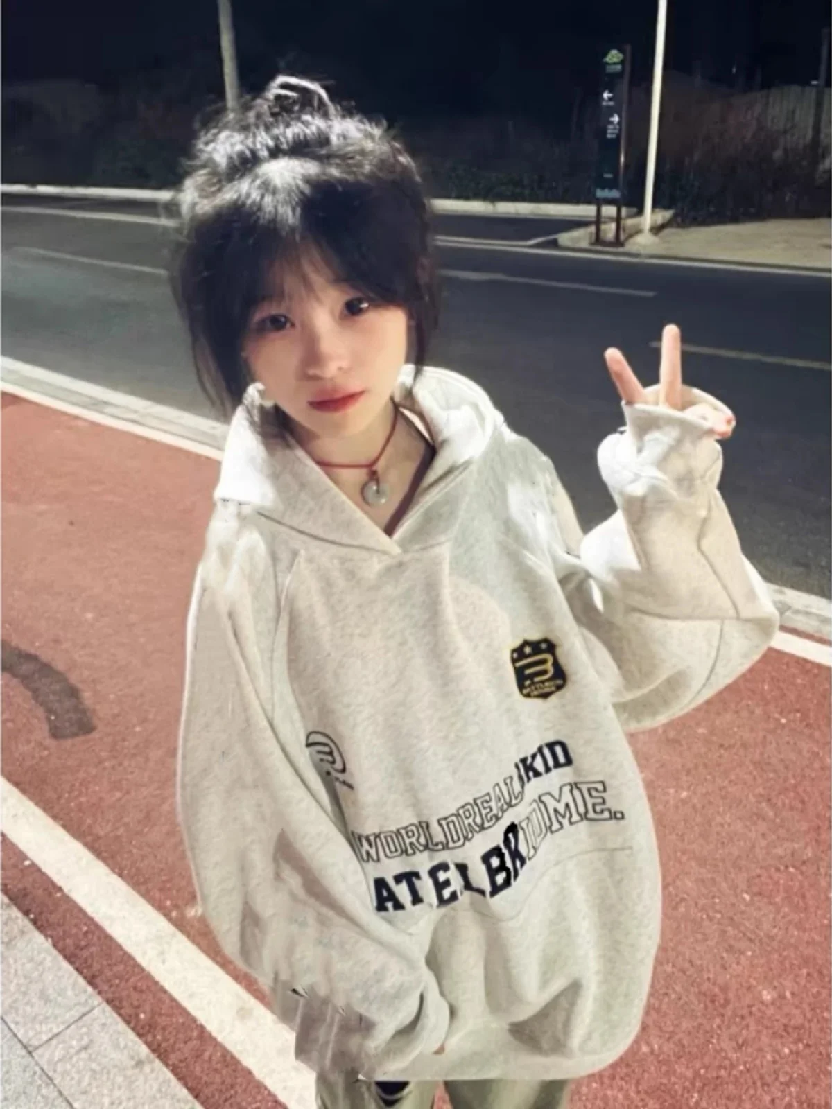 

Толстовка Slim Fit с капюшоном для мужчин и женщин, повседневный полосатый топ в стиле High Street, свободная кофта для студентов и пар, осенне-зимняя модель с длинным рукавом