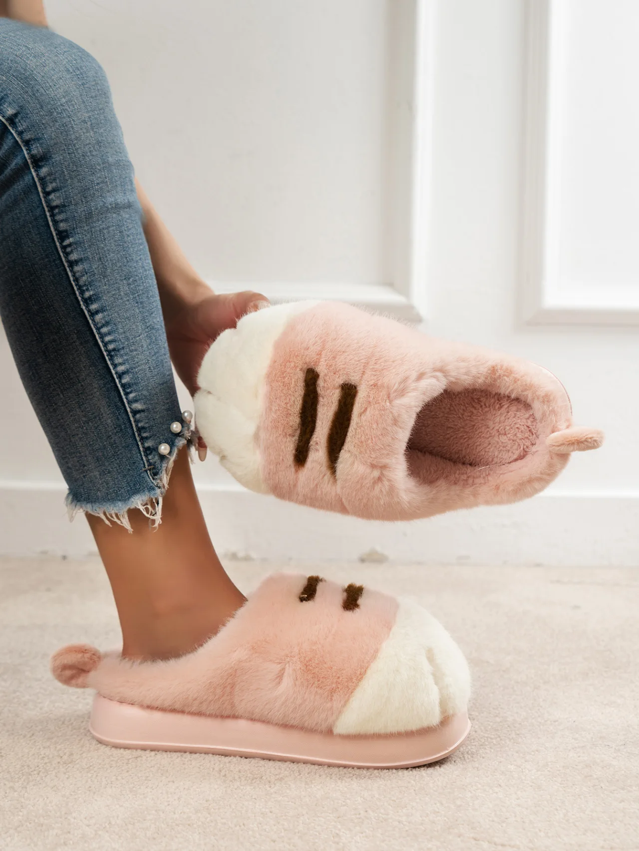 Neue Flauschige Katzenpfoten-Hausschuhe für Damen, Warme Winter-Pantoffeln, Lustige Flauschige Tierpfoten-Innenschuhe – Detail 15