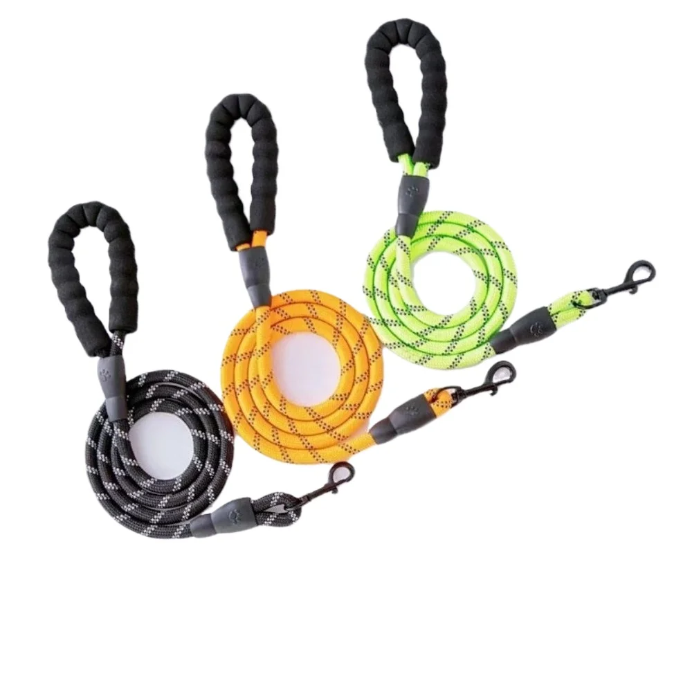 2M Pet Lead Heavy Duty Dog Walking Rope Explosion-Proof Reflective Dog Leash for Large Medium Dogs Anti-Pull Strong Pet Chain