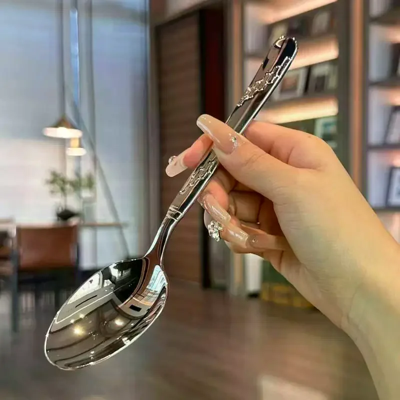 Stainless Steel Round Rice Serving Spoon Scratch Resistant Large Size Dining Spoon with Drain Hole for Buffet Banquet Home Use