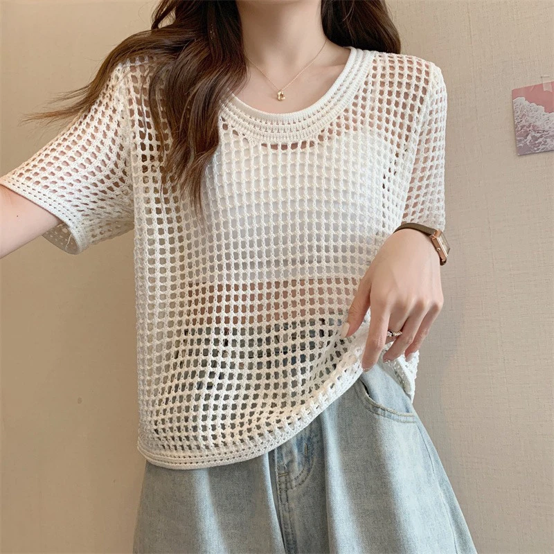 ABRINI Women Chic Short Sleeved Knit T-shirt Casual Beach Slim Tops O-Neck Sexy Hollow Out Knitting Shirt For Women 2023 Summer