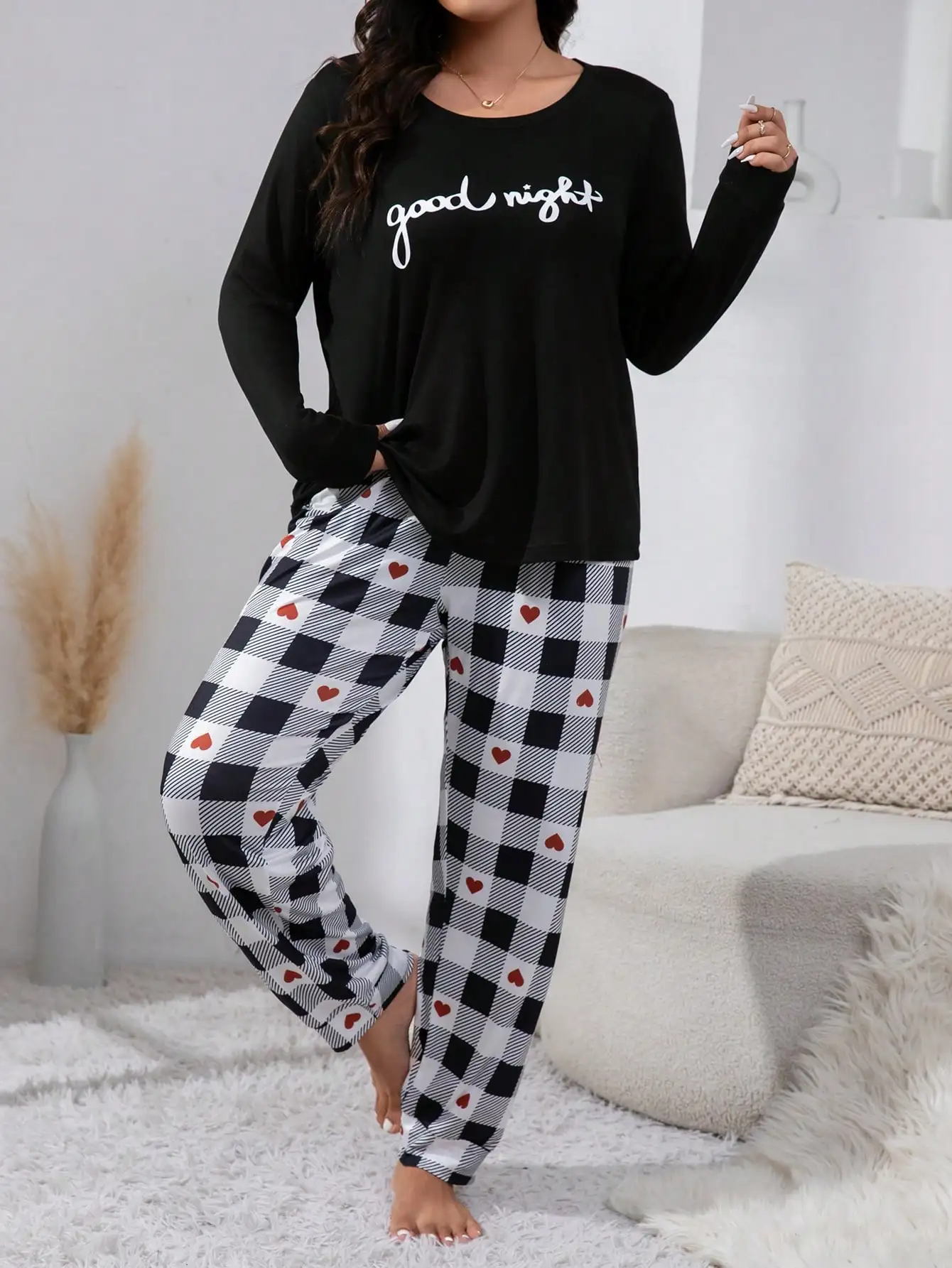 Plus Size Comfortable Women\'s Pajama Set with Letter Print Top and Checkered Heart Pattern Pants Soft Cotton Loungewear