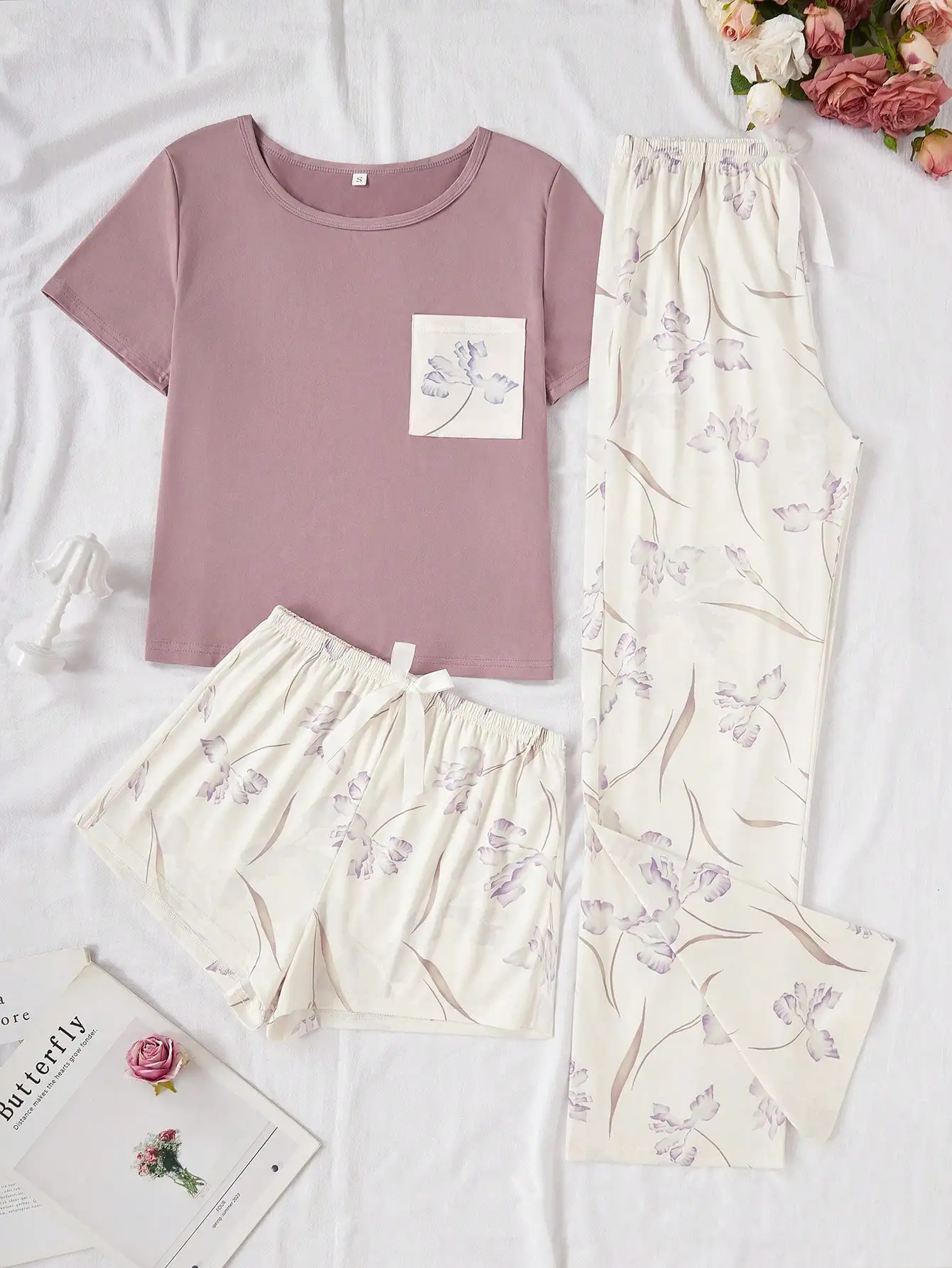 

Женский комплект для сна из 3 предметов с цветочным принтом: топ с карманом и брюки с завязками на талии