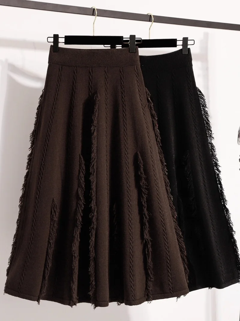 

High Waisted Tassel Pleated Skirt For Women In Autumn And Winter Design Versatile Temperament Long A-Line Knitted Skirt W822