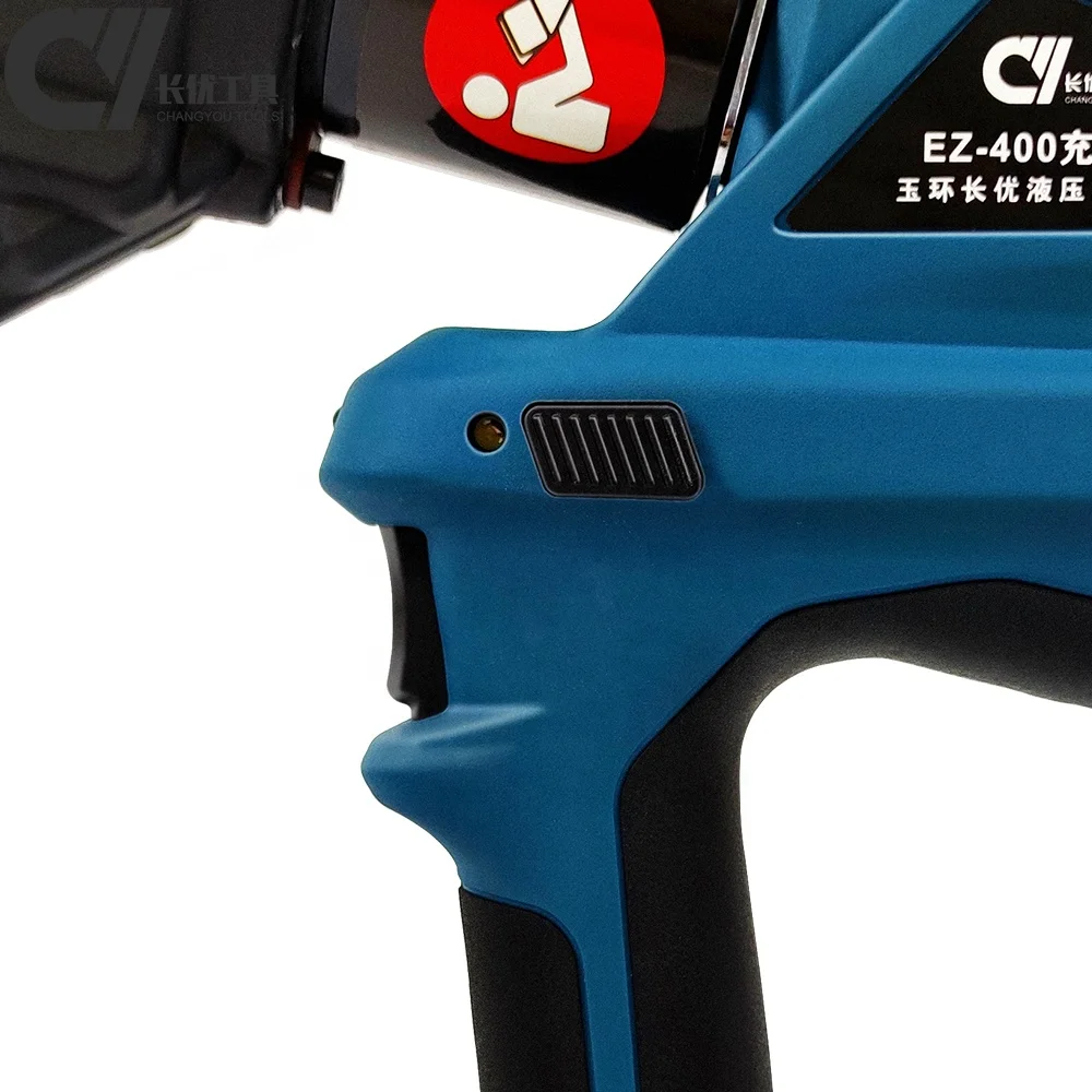 Outils de sertissage de câbles hydrauliques alimentés par batterie EZ-400
