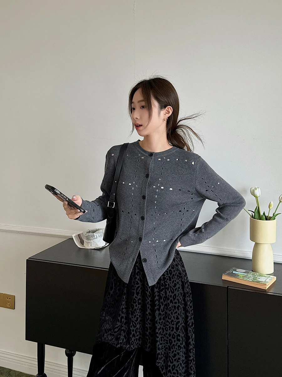 

Brand Hollow out Knitted Cardigan Pencil Skirt DEARSOCUTE Women's Faion Autumn Collection T204D07006/T204D0723409