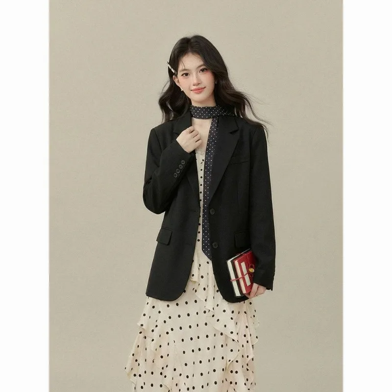 

Small Blazer Women's 2026 New Small High-end Sense Thin Huge Good-looking Black Casual Korean Suit