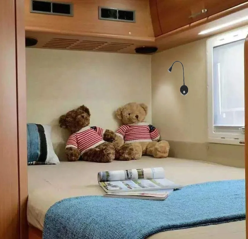 DC10-30V صمام ثنائي باعث للضوء بجانب السرير ضوء القراءة مع منفذ شحن USB اللمس يعتم 3-Color RV ضوء خرطوم داخلي