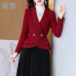 Chaqueta de traje corta para mujer, Blazer ajustado con una sola hebilla, diseño rojo vino, elegante, primavera y otoño, 2024