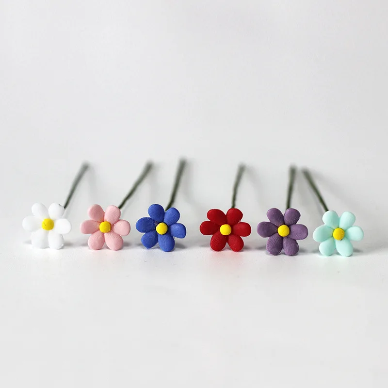 Giocattoli in miniatura 1:12 Accessori per la casa delle bambole Ob11 Figurina creativa Modello Fiori artificiali Margherite persane Ornamenti in resina Regali