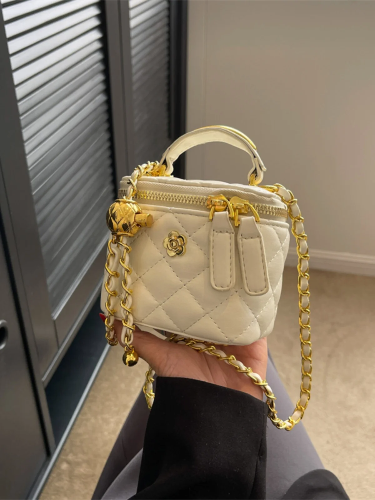 

Ele Diamond Pattern Box Bag Women's Crossbody oulder Bag Faionable Versatile Chain Design High-End Feel Small Fraan...