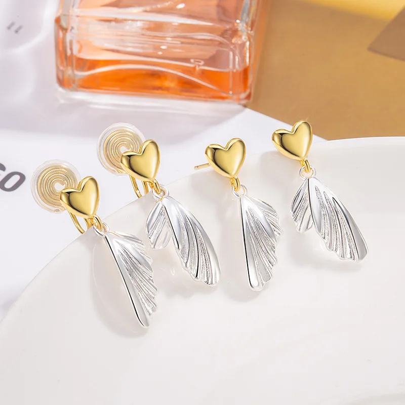 

The 2025 new fashion gradient fishtail pendant earrings are elegant, sweet and stylish jewelry for women