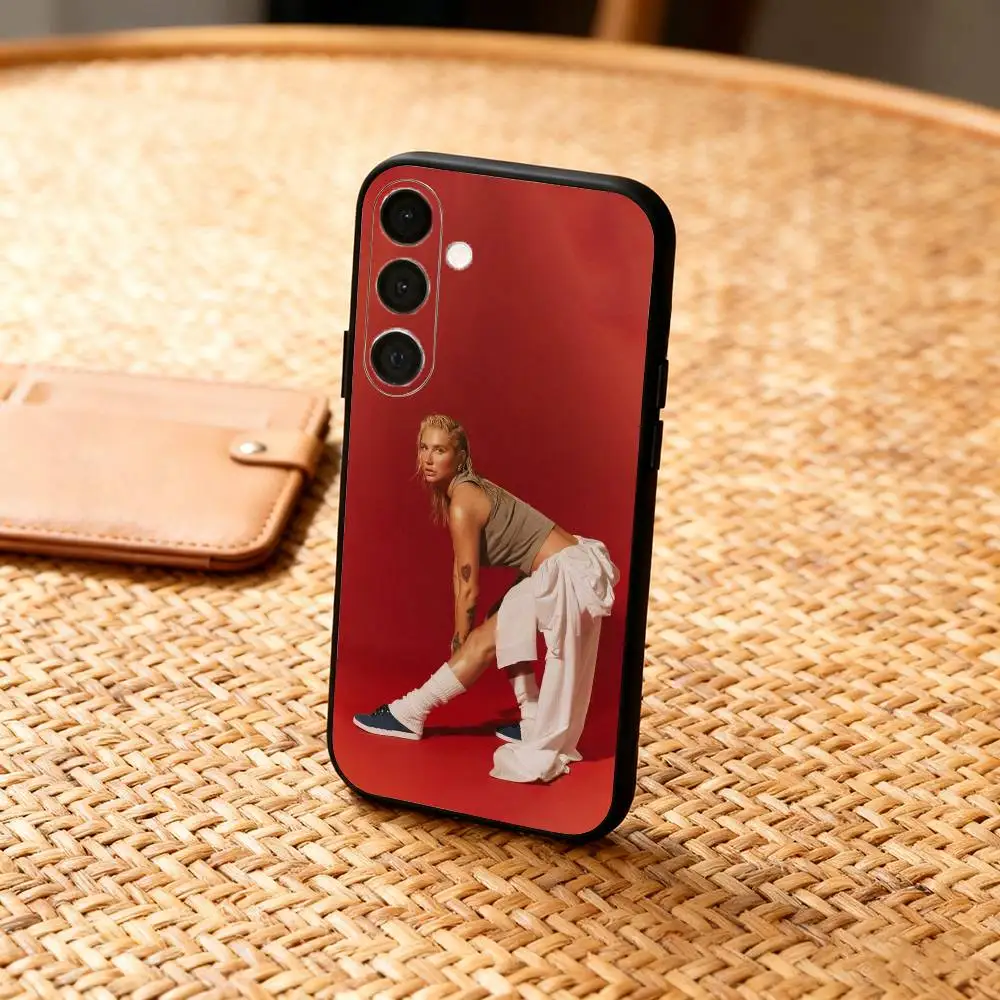 حافظة هاتف S-Singer K-Kesha لهاتف سامسونج A73,72,71,A52,51,40,41,A22,A32,31,A13, غلاف أسود ناعم