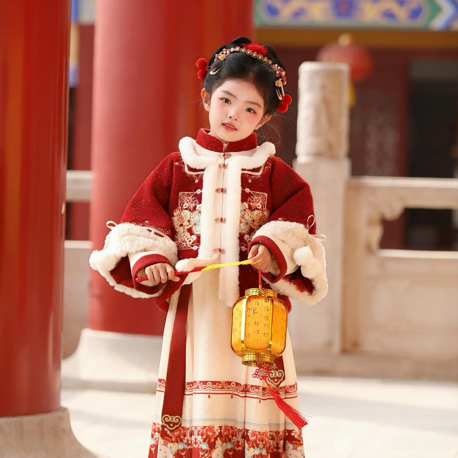 Golden and jade full of Hanfu girls' New Year's clothing horse skirt set children's festive red Chinese New YearTang clothing