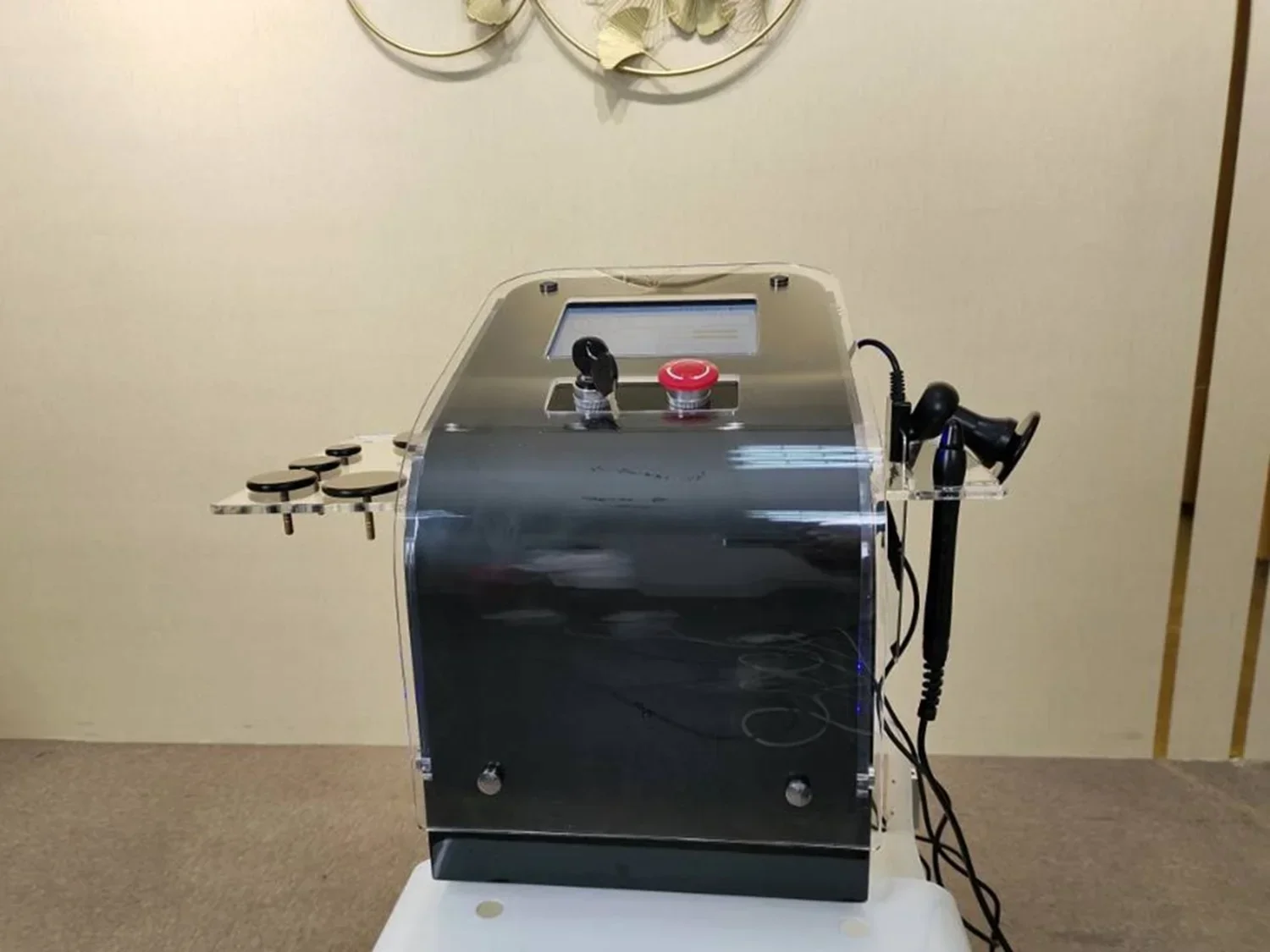

Facial Wrinkle Removal Skin Tightening Machine Face Lifting Pain Relief Body Slimming Equipment