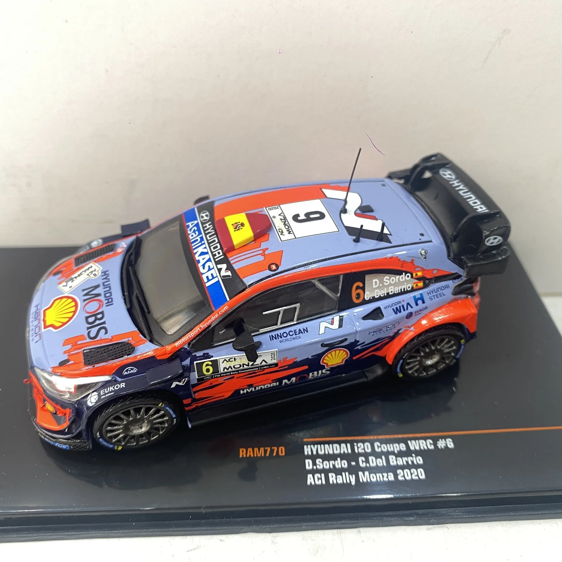 

Diecast IXO 1/43 Scale #6 HYUNDAI i20 WRC 2020 Rally Car Alloy Car Model Collectible Toy Gift Souvenir Display Ornament