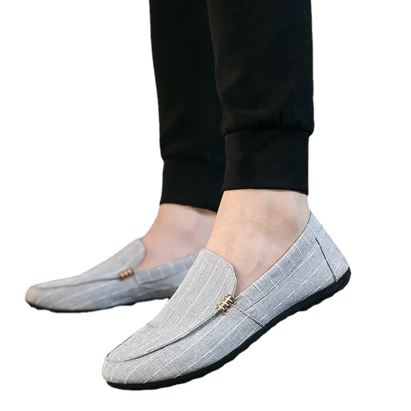 Heren Vrijetijdsschoenen Rode Loafers Schoenschoenen Metalen Versiering Adulto Rijden Mocassin Zachte Comfortabele Vrijetijdsschoenen Heren Sneakers