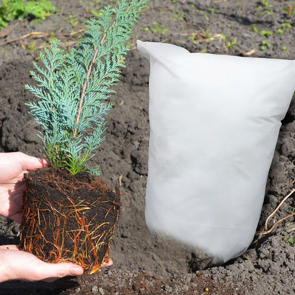 

3 Pcs Plant Frost Protection Covers Durable Non-woven Fabric Bags Outdoor Garden Protector Winter Shrub Cover Freeze Protection