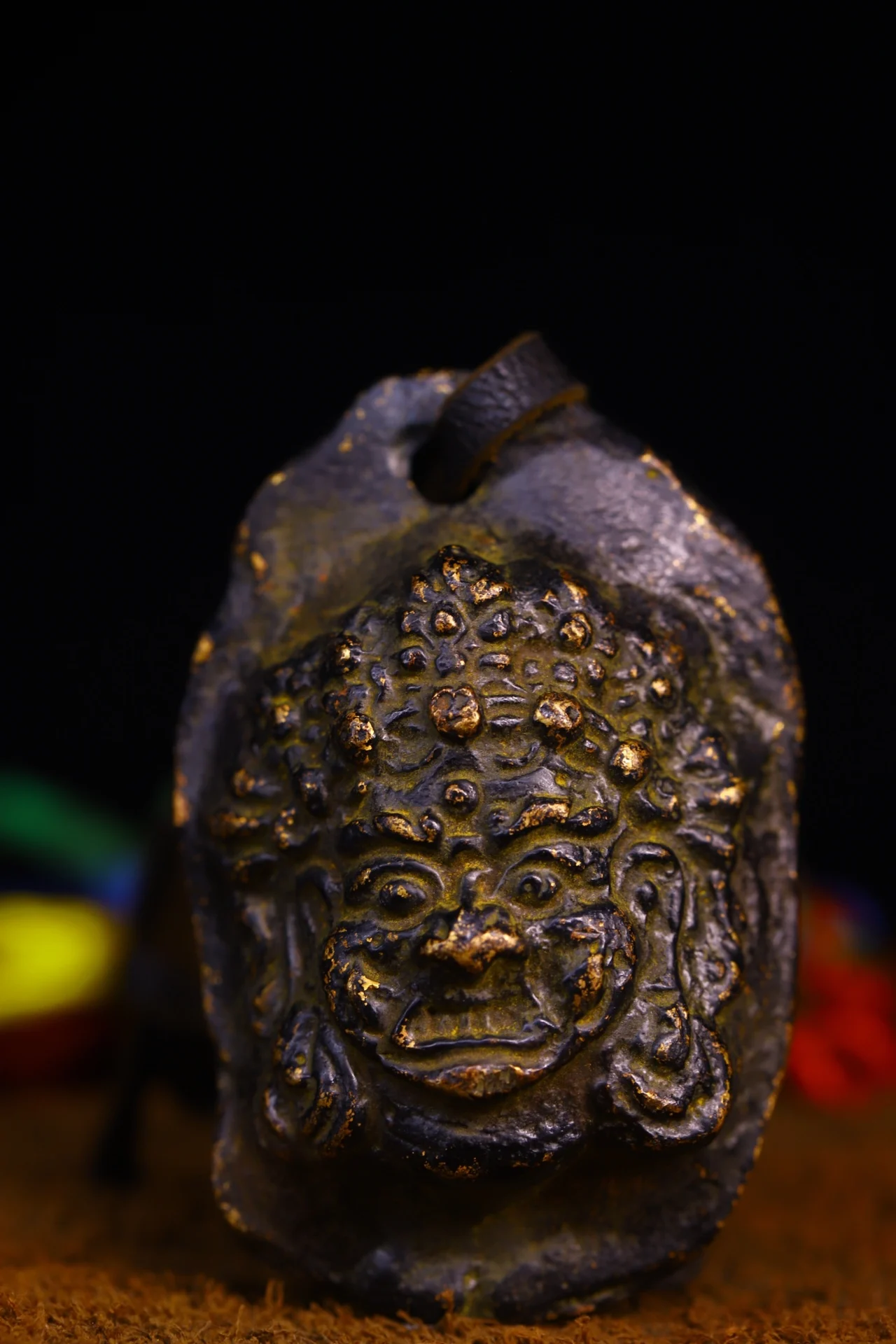 

2"Tibetan Temple Collection Old Bronze Cinnabar Mahakala Buddha Head Skull Buddha Card Amulet Pendant Town house