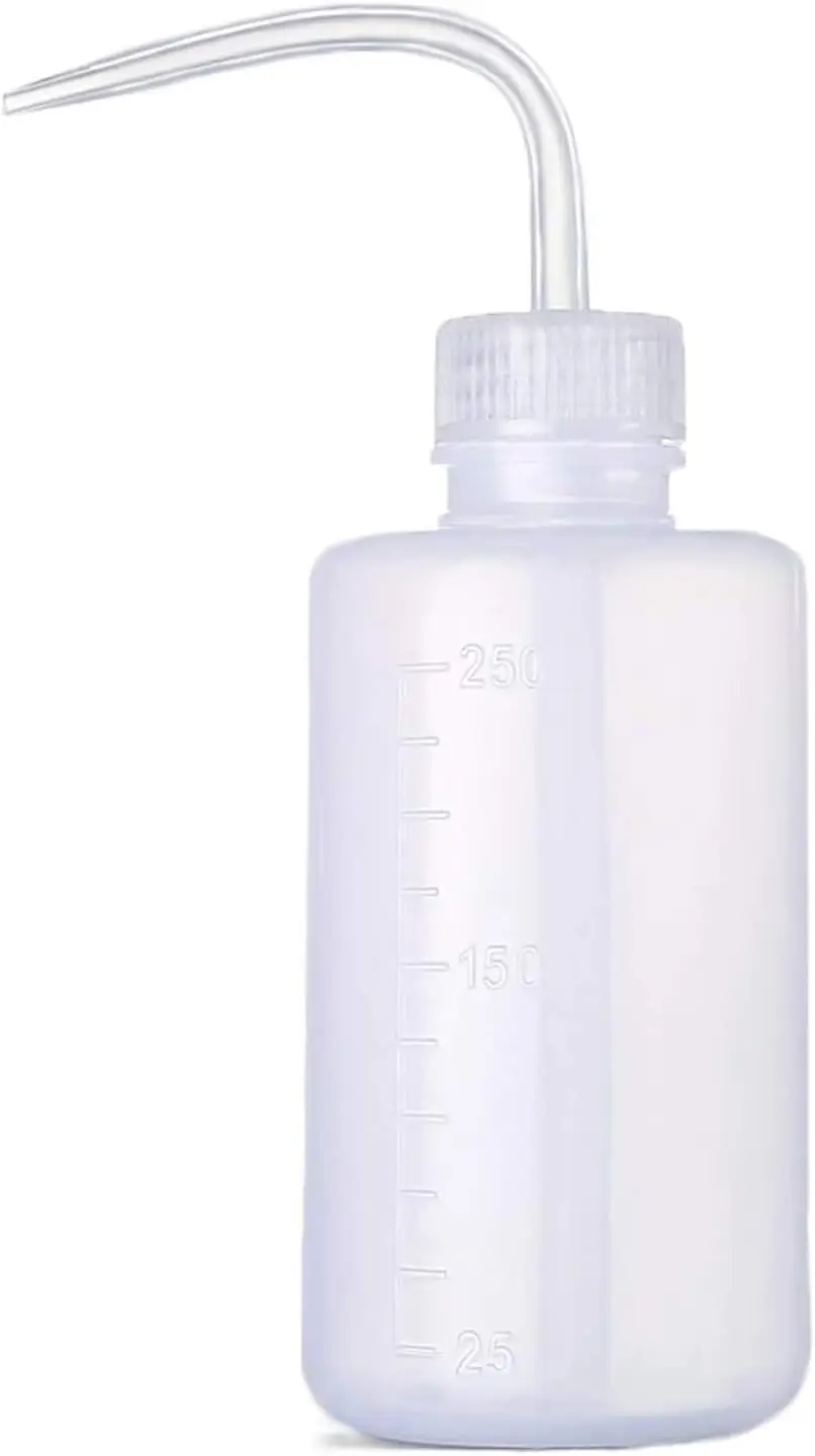 

250ml Squeeze Watering Bottle, 8oz Plastic Wash Bottle for Indoor Plants & Succulents, 1 Pack