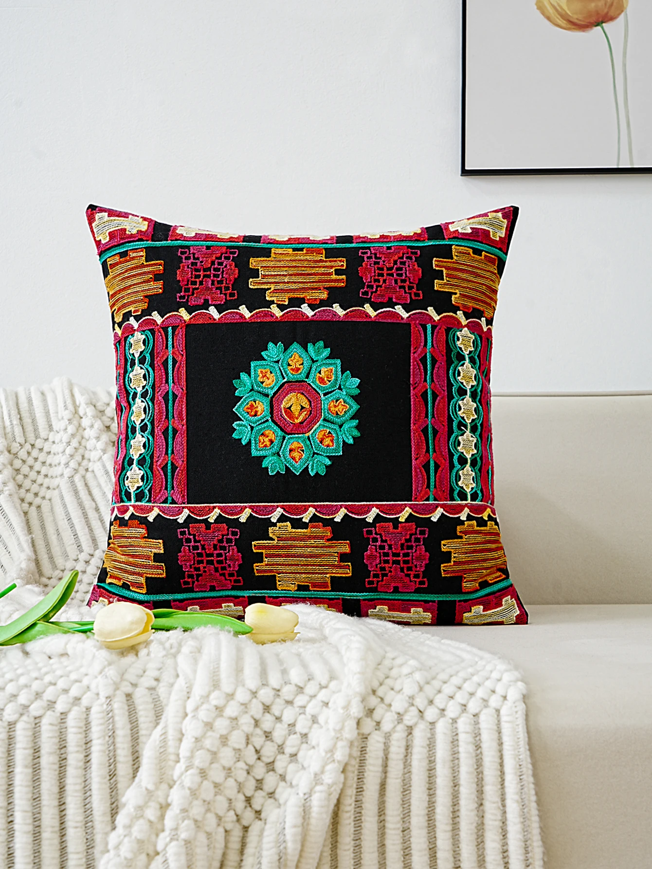 1pc, Halloween Themed Embroidered Pillowcase, Zipper Open And Closed, Machine Washable - Perfect For Interior Decorating