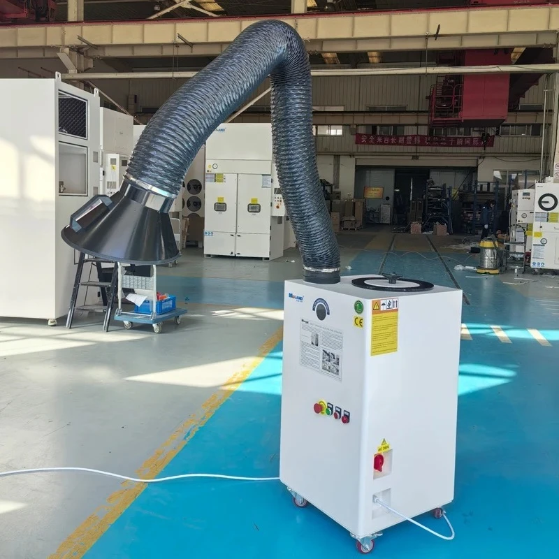 Mobiler mobiler Rauchgasabsauger zum Schweißen mit flexiblem Arm