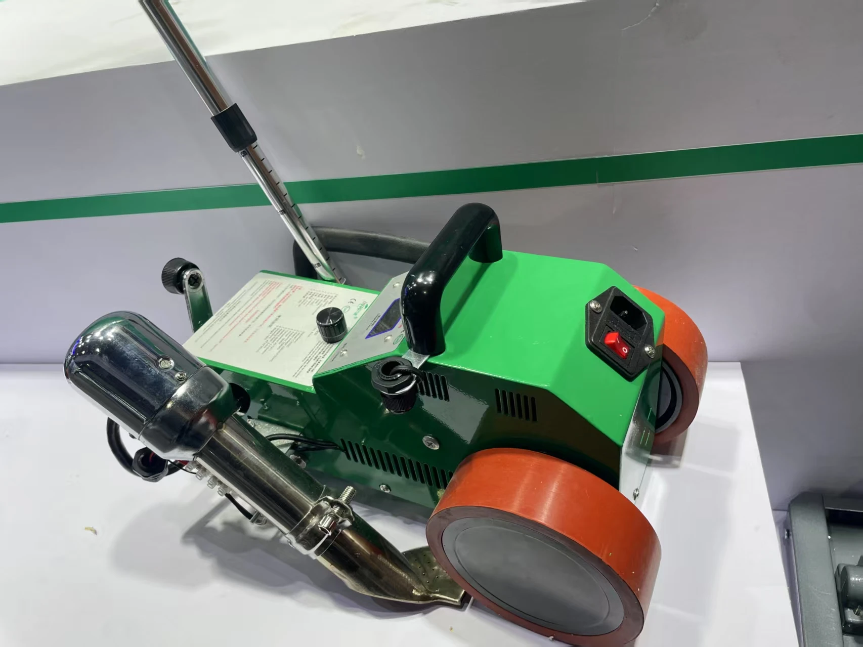 

Manufacturer automatic push-pull banner welding machine pond pvc tarpaulin
