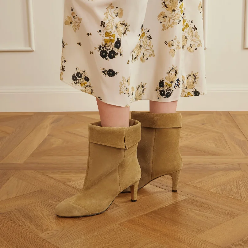 2026 Fall new in suede causal dress ankle boots Womens round toe black/brown leather high heels booties luxury designer shoes
