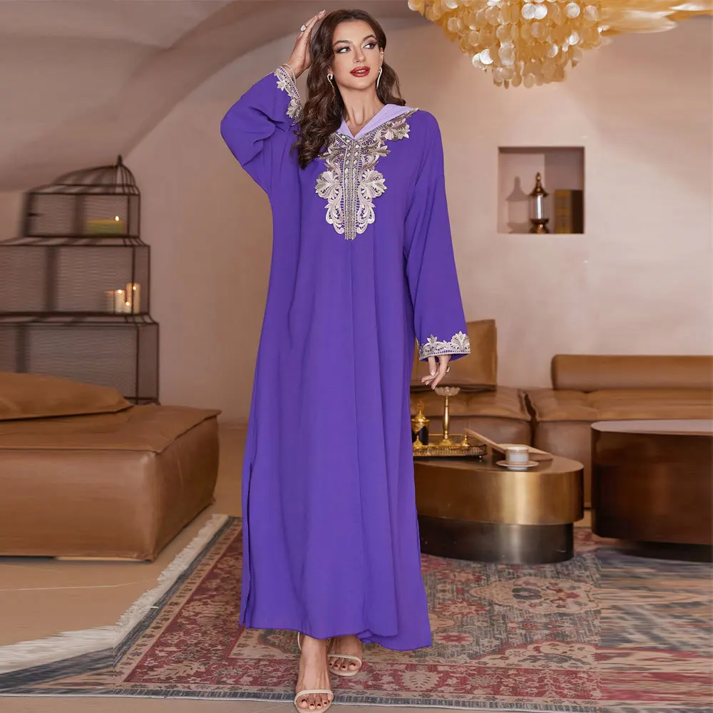 

BX-211051 Muslim Fashionable and Elegant Autumn New Hooded Embroidered Spliced Sleeve Robe