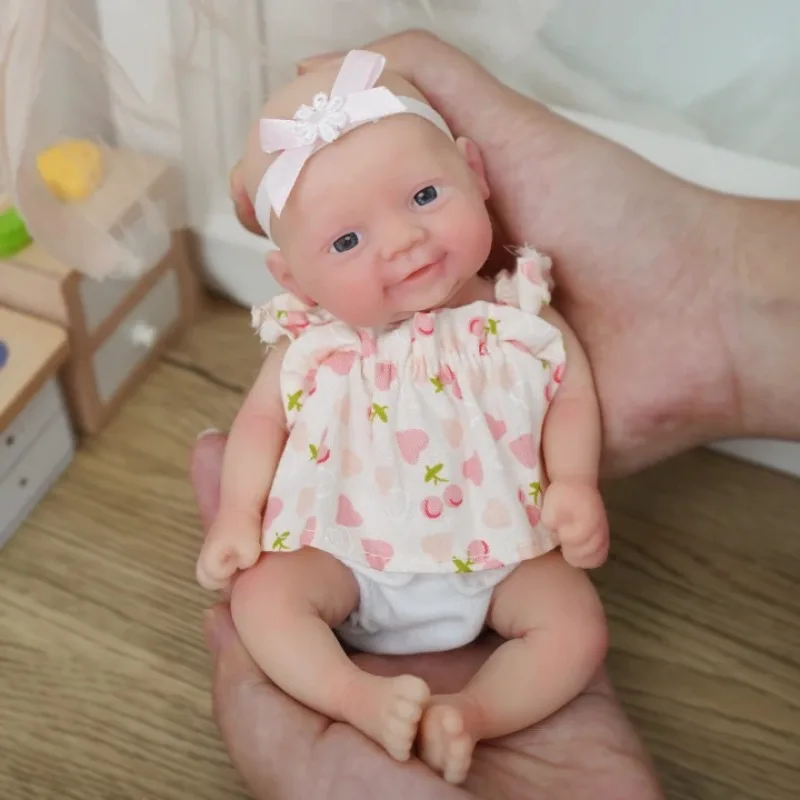 دمية أطفال من السيليكون مقاس 7 بوصة من Blrags دمية فتاة كاملة الجسم مصنوعة يدويًا من جديد