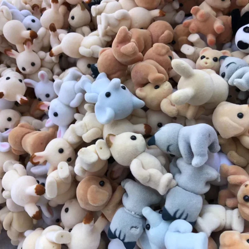 Flocking Animals Families Partial Defective Bulk Cargo Cartoon Cute Rabbit Bear Dog Panda Blend Random Animal Figure Toys