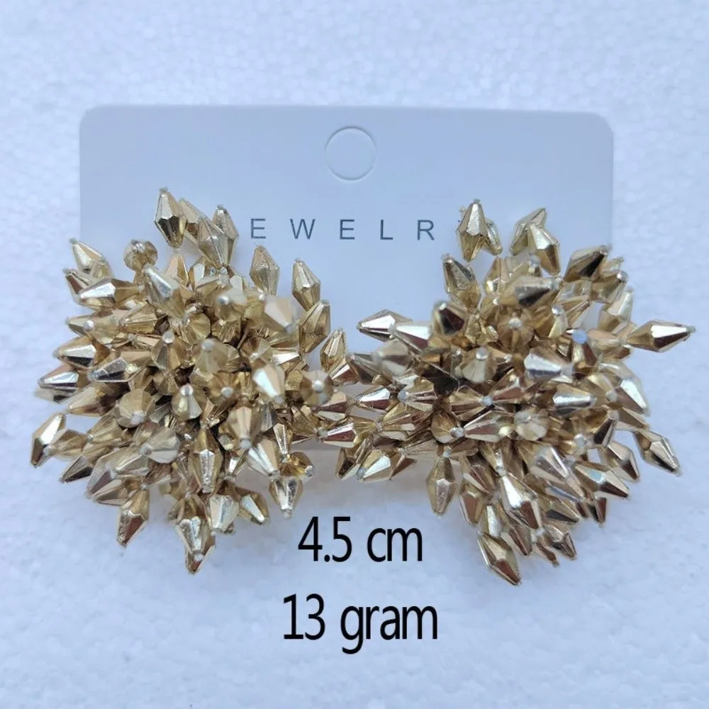 1Pair Fashion Exaggerated Explosion Earrings High End Plastic Ear Jewelry Flower Tassel Earrings Beads Earrings
