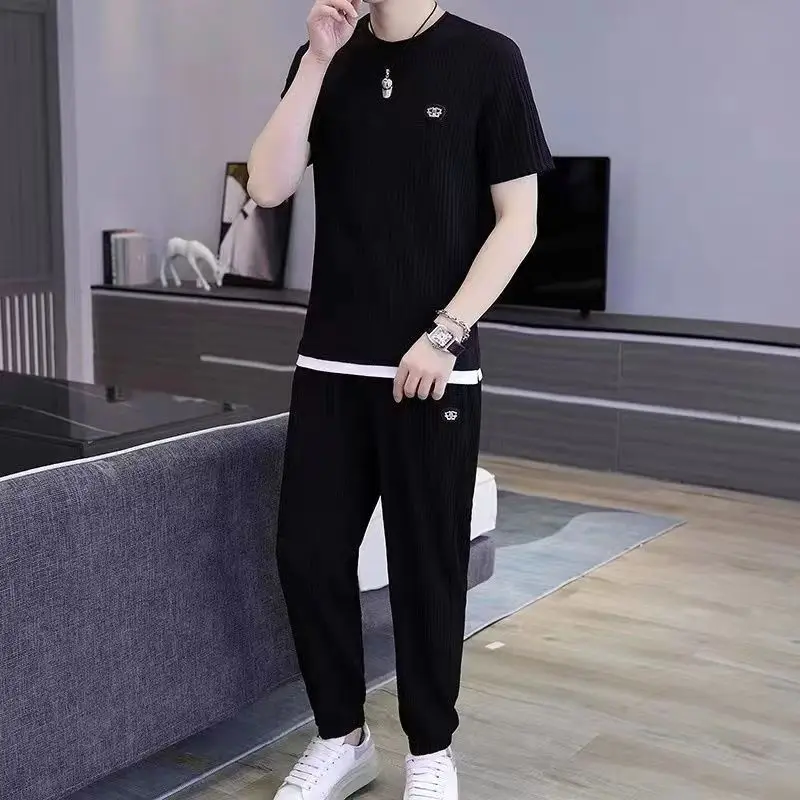 2023 Summer New Men\'s Classic Fashion Solid Color Short Sleeve T-Shirt Two-Piece Men\'s Casual High-Quality Sports Suit