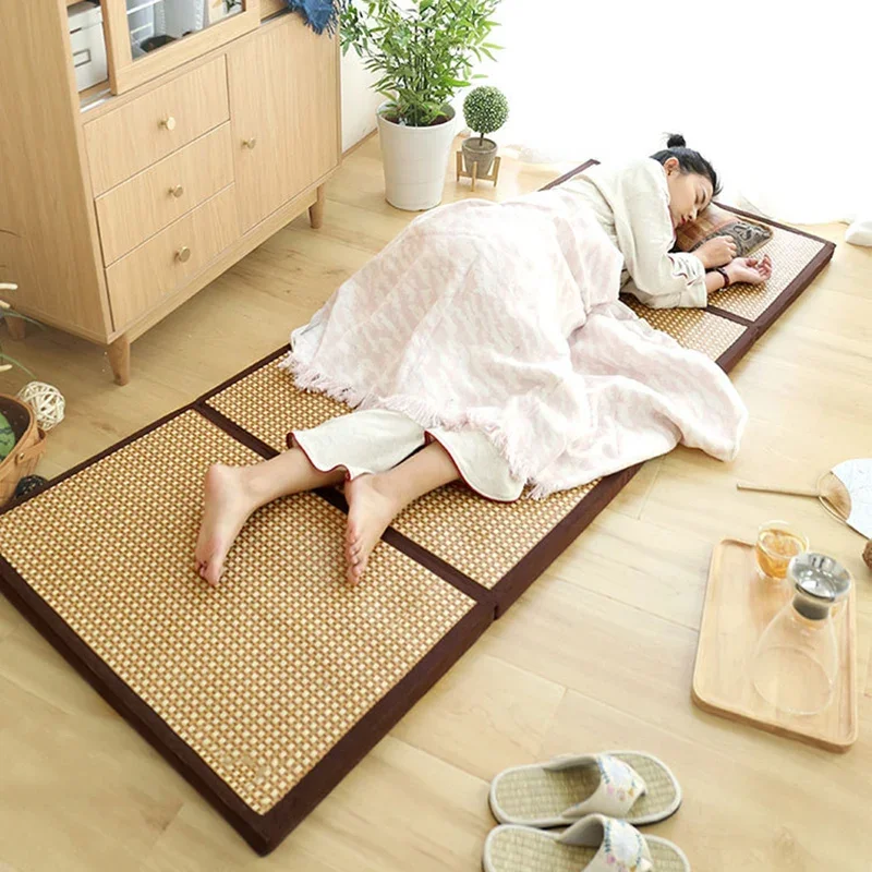 Foldable Rattan Mat, Comfortable Tatami Mattress, Yoga Sleeping Floor Mat, Foldable Tatami Flooring, 4.5cmThick Japanese Bedding