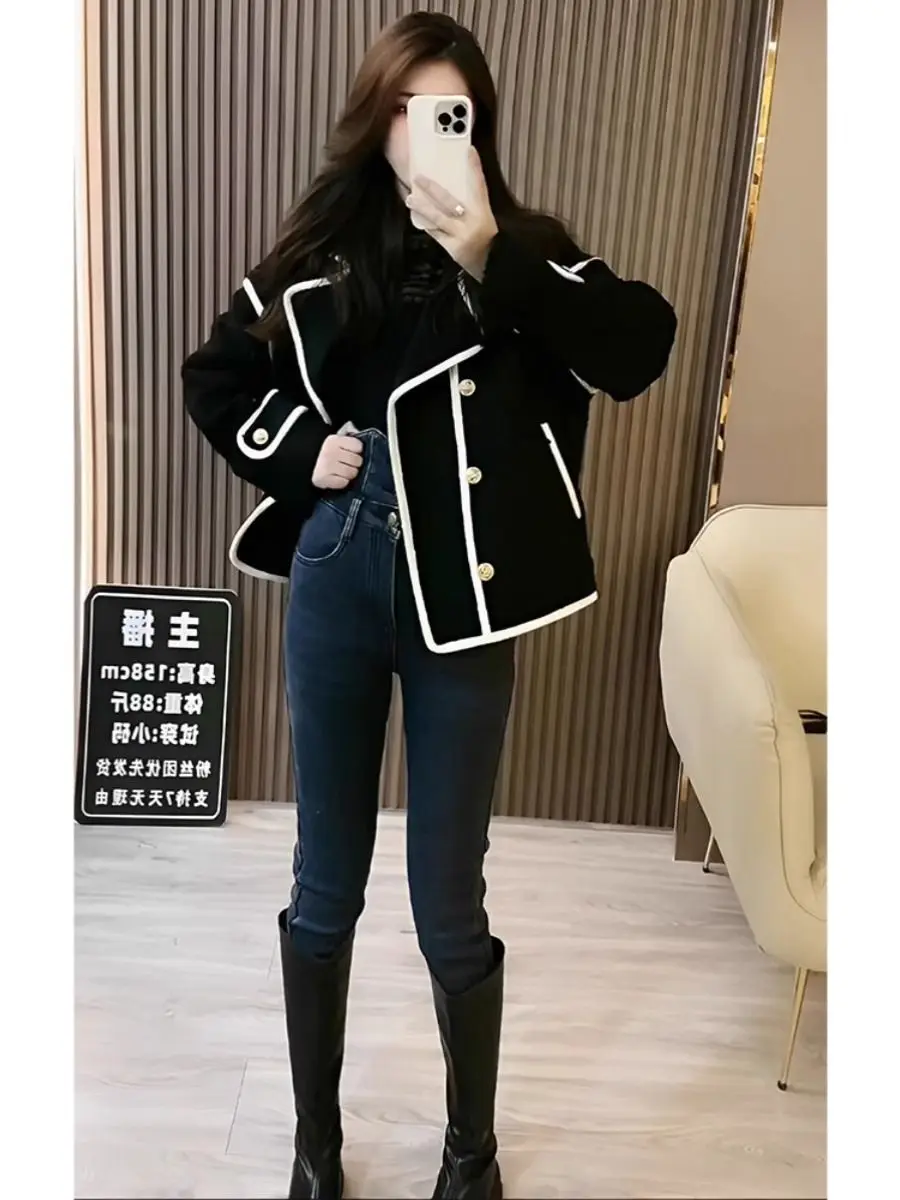 أسود طويل الأكمام الصغيرة عبق نمط صوف الضأن معطف سميك المرأة الخريف الشتاء 2025 جديد مزدوجة الصدر قصيرة نمط قطنية عالية الجودة #6