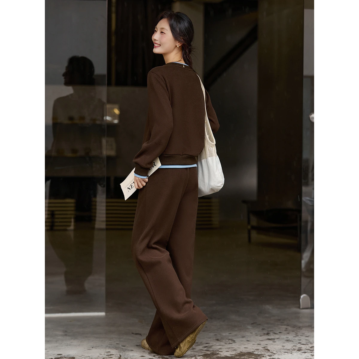 VIMLY Women's Tracksuit 2 Pieces Set Winter 2026 Crew Neck Contrast Color Sweatshirt Long Pants Fleece Lined Lady Suit Set A3369
